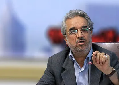 تمام فکر من تربیت افرادی است که پاسدار خون شهدای کشور باشند/چگونه دموکراسی را به دانشجویان یاد می&zwnj;دهید؟