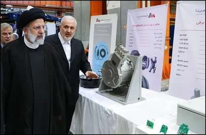 آزمایش موفق موتور کاملاً ایرانی هواپیما با حضور آیت&zwnj;الله رئیسی