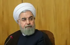 روحانی: مقابل آگاهی، صبوری و موقع شناسی مردم سر تعظیم فرود می‌آورم / دولت مانند گذشته در طرح‌های مهم با دو قوه هماهنگی می‌کند