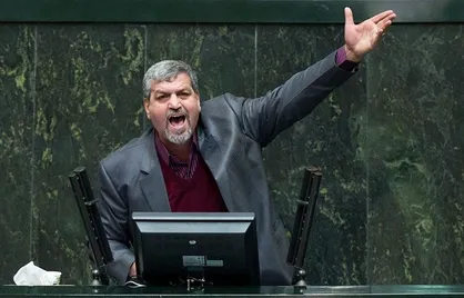 حضور در برجام با ادامه تحریم ها معنا ندارد