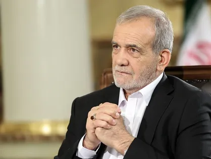 امیدوار هستم که با وحدت و انسجام و همدلی از این بحران خارج بشویم و با قدرت مسیر را طی کنیم