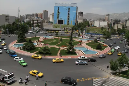 دزدیده شدن مجسمه کودک میدان ونک در روز جهانی کودک +عکس