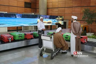 بازگشت اولین کاروان حجاج از سفر حج