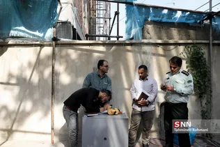 کشف مرغ و گوشت فاسد جهت توزیع در ساندویچی ها