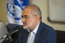 امروز فرصت مناسبی است که اساتید ماهیت واقعی تمدن غرب را برای جوانان تبیین کنند