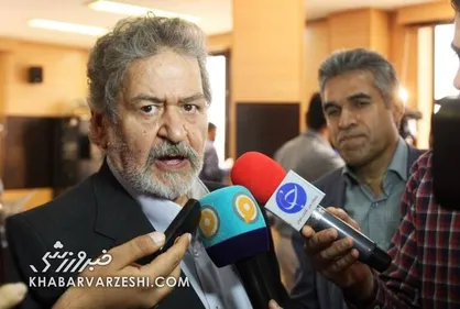 عابدینی هم به حرف آمد/ این چه حکم&zwnj;هایی است که عزیزی خادم صادر کرده؟