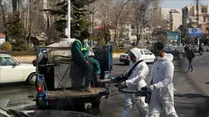 کنترل کرونا با اجرای برنامه‌های غیر علمی ممکن نخواهد بود