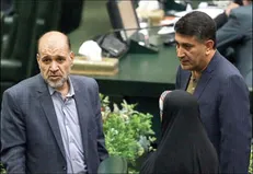 دانشجویان زنجان خواستار برخورد جدی با نمایندگان متخلف استان شدند / از احتکار پوشک تا احتکار خودرو