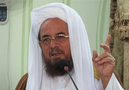 آینده روشن جهان اسلام در گرو وحدت و همدلی است