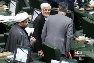 محمدرضا عارف در صحن علنی مجلس شورای اسلامی