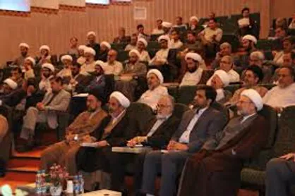 دوره آموزشی تبیین گفتمان امام(ره) ویژه دانشجویان سمنان برگزار می&zwnj;شود