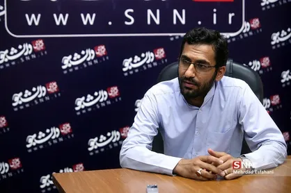 امثال ظریف به برکت خون شهید سلیمانی&zwnj;ها مجال حرف زدن در جایگاه وزیر را یافته&zwnj;اند