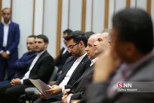  محمدجواد آذری جهرمی وزیر ارتباطات و فناوری اطلاعات در دومین همایش ملی جوانان و قانون‌گذاری
