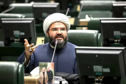 نیک&zwnj;بین: آقای پزشکیان! ستاد جنگ اقتصادی تشکیل دهید + فیلم