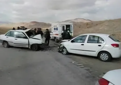 تصادف پراید و تیبا در جاده دزفول شوشتر ۸ مصدوم داشت