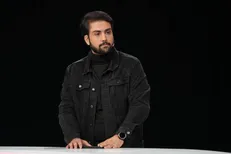 آقای سیدجواد هاشمی! اگر افراد عادی و نه سلبریتی در یک مهمانی دستگیر می‌شدند باز قانون قانون می‌کردید؟ + فیلم