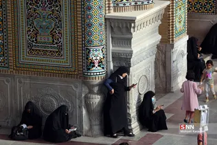 قرائت دعای عرفه در حرم مطهر حضرت فاطمه معصومه (س)