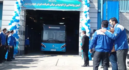 خطیبی: ایران خودرو سال آینده ۱۵ هزار دستگاه صادرات خواهد داشت/حرکت به سمت تولید خودروهای به&zwnj;روز و سودآور