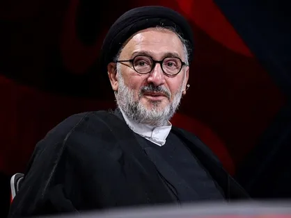 رسانه&zwnj;های خارج&zwnj;نشین نیروی مکمل اسرائیل بودند، اما، چون مزدور بودند و طرفداری دشمن را کردند تاثیر اجتماعی و مرجعیت نداشتند