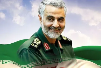 شهید سلیمانی از منظر متفکران ایرانی و خارجی/ حاج قاسم مصداق عملی تقریب مذاهب اسلامی بود