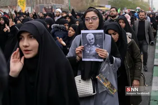 تجمع دانشجویان در دانشگاه تهران