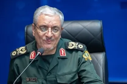 سردار طلایی&zwnj;نیک: سردار شهید سلیمانی نقش تاریخی خود را در بسیج ایفا کرد / آمریکا باید حقوق ملت ایران را بپذیرد + فیلم