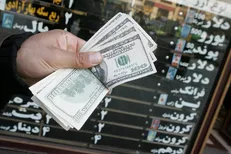 سقوط آزاد دلار و سکه در بازار تهران / علت کاهش قیمت ها چیست؟