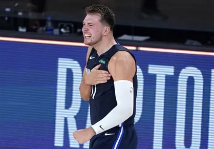 پلی&zwnj;آف لیگ NBA| بوستون و تورونتو صعود کردند/ شاهکار دیگری از دونچیچ
