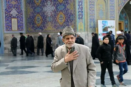 قدیمی&zwnj;ترین کاشی&zwnj;کار حرم مطهر رضوی درگذشت