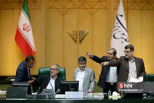 اولین جلسه صحن علنی مجلس شورای اسلامی در سال جدید