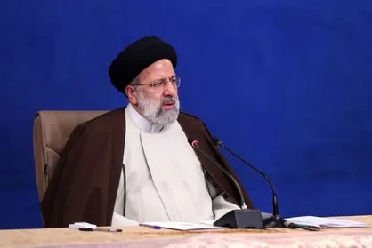 نامه ۱۰ نهاد دانشگاهی و حوزوی به رئیس&zwnj;جمهور/ پروژه پایتخت سیاسی و مذهبی متوقف شود