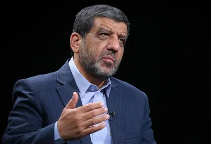 سخنان صریح ضرغامی: من روحانی نیستم/ امروز مردم در تامین گوشت، مرغ و روغن&zwnj;شان مانده&zwnj;اند