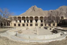 نبود اداره مستقل میراث فرهنگی در ورامین /آثار تاریخی این شهرستان با چند استان کشور برابری می‌کند