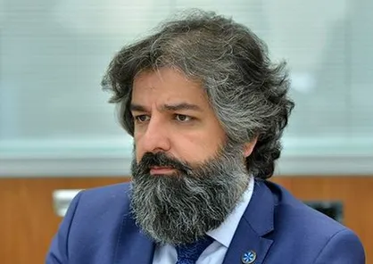 تولید درکشور به دلیل مشکلات ساختاری اقتصاد سودآور نیست