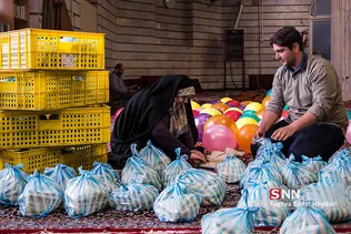 اطعام کریمانه پخت و توزیع سه هزار سمبوسه در مسجد وحدت تهران
