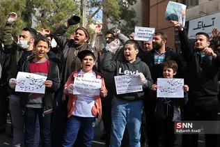 تجمع دانشجویان و طلاب در مقابل سفارت هندوستان