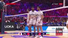 کامبک ایران در ست دوم با سرویس حسین خانزاده / ایران 0 -1 ژاپن