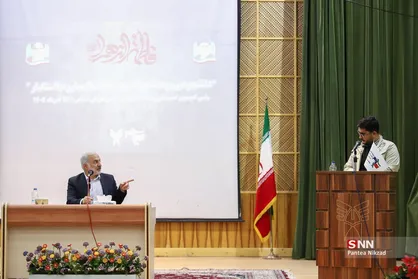 نشست وحید جلال زاده با دانشجویان دانشگاه آزاد اسلامی