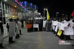 تحصن اعلام خون خواهی دانشجویان در فرودگاه مهرآباد