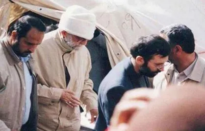 پنجره متفاوتی به دو سفر سرزده رهبر انقلاب به شهر زلزله&zwnj;زده بم در دی&zwnj;ماه ۱۳۸۲