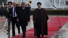استقبال رسمی امامعلی رحمان از رئیس جمهور کشورمان در قصر ملت تاجیکستان + فیلم