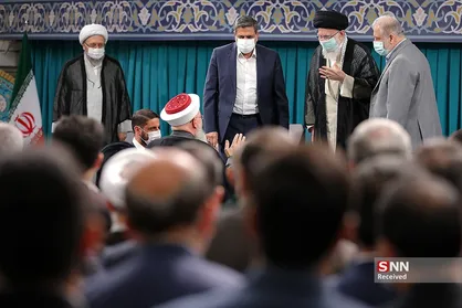 دیدار مسئولان نظام و میهمانان کنفرانس وحدت اسلامى&zwnj; با رهبر معظم انقلاب