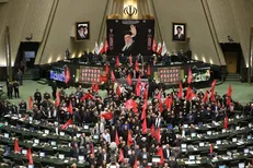بیانیه نمایندگان مجلس در حمایت از پیام راهبردی مقام معظم رهبری