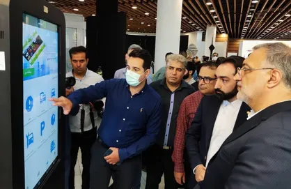 معرفی آخرین نسخه اپلیکیشن &laquo;تهران من&raquo; به شهردار تهران