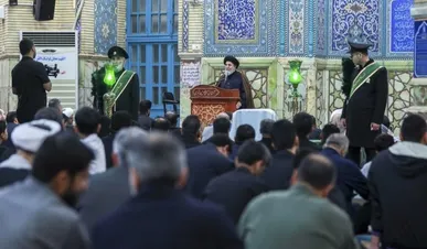 تمام هنرمندان در رشته هنری خود برای بچه‌های شهید میناب خلق اثر می‌کنند