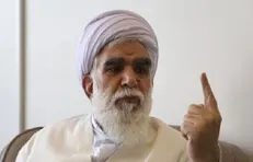 حضور شب گذشته رهبر انقلاب در حسینیه امام خمینی شکوه عاشورا بود