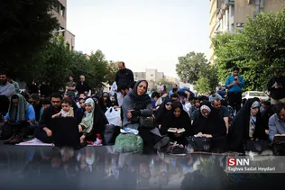 مراسم دعای عرفه در خیابان سعدی
