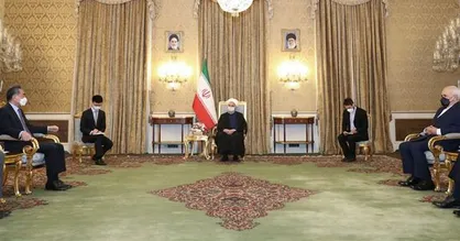 روحانی: توافقات ایران و چین باید سریعاً عملیاتی شود/ خواستار تهیه و تأمین واکسن بیشتری از چین هستیم