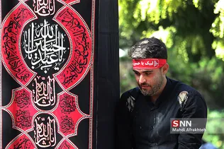 دسته عزاداری روز عاشورا حسینی