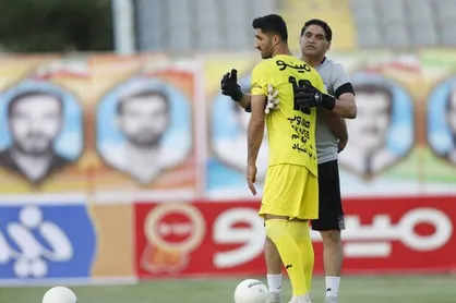 درگیری دروازه&zwnj;بان نیمکت نشین استقلال با فرد ناشناس جایگاه ویژه